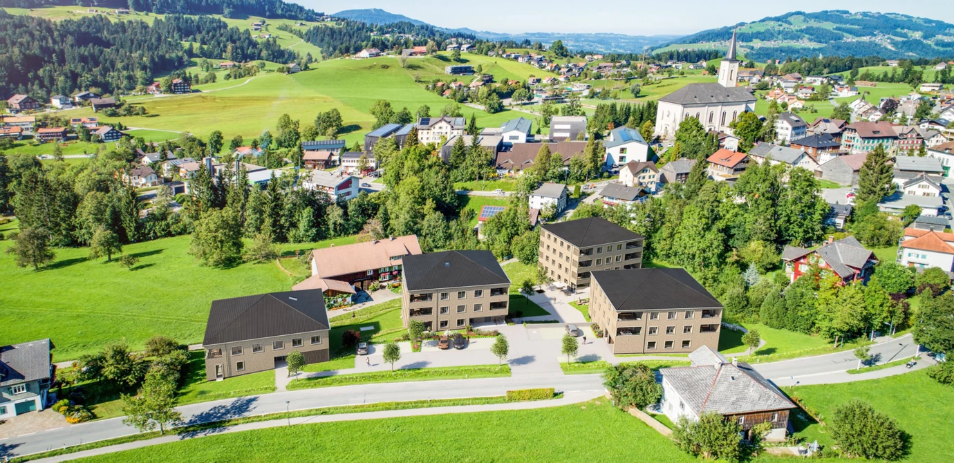 Wird sich harmonisch in die Umgebung einfügen: Das neue Wohnquartier Schwarzen von Sohm in Alberschwende. Bildnachweis: Hof 437 – Thomas Knapp Wird sich harmonisch in die Umgebung einfügen: Das neue Wohnquartier Schwarzen von Sohm in Alberschwende. Bildnachweis: Hof 437 – Thomas Knapp